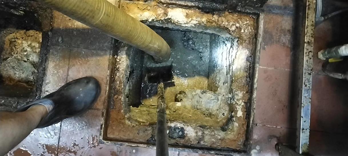 福海污水池清理一般都有毒气，怎么预防中毒呢？